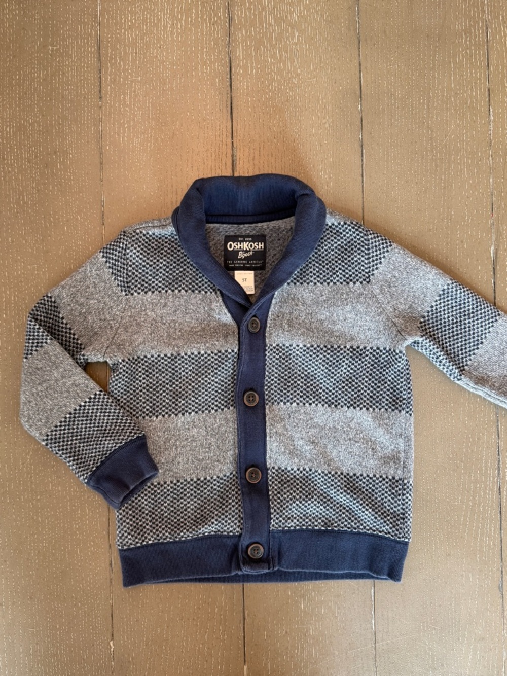 OshKosh B’Gosh Boys Long-Sleeve Navy Blue Fair Isle Cardigan Sweater • Size 5T